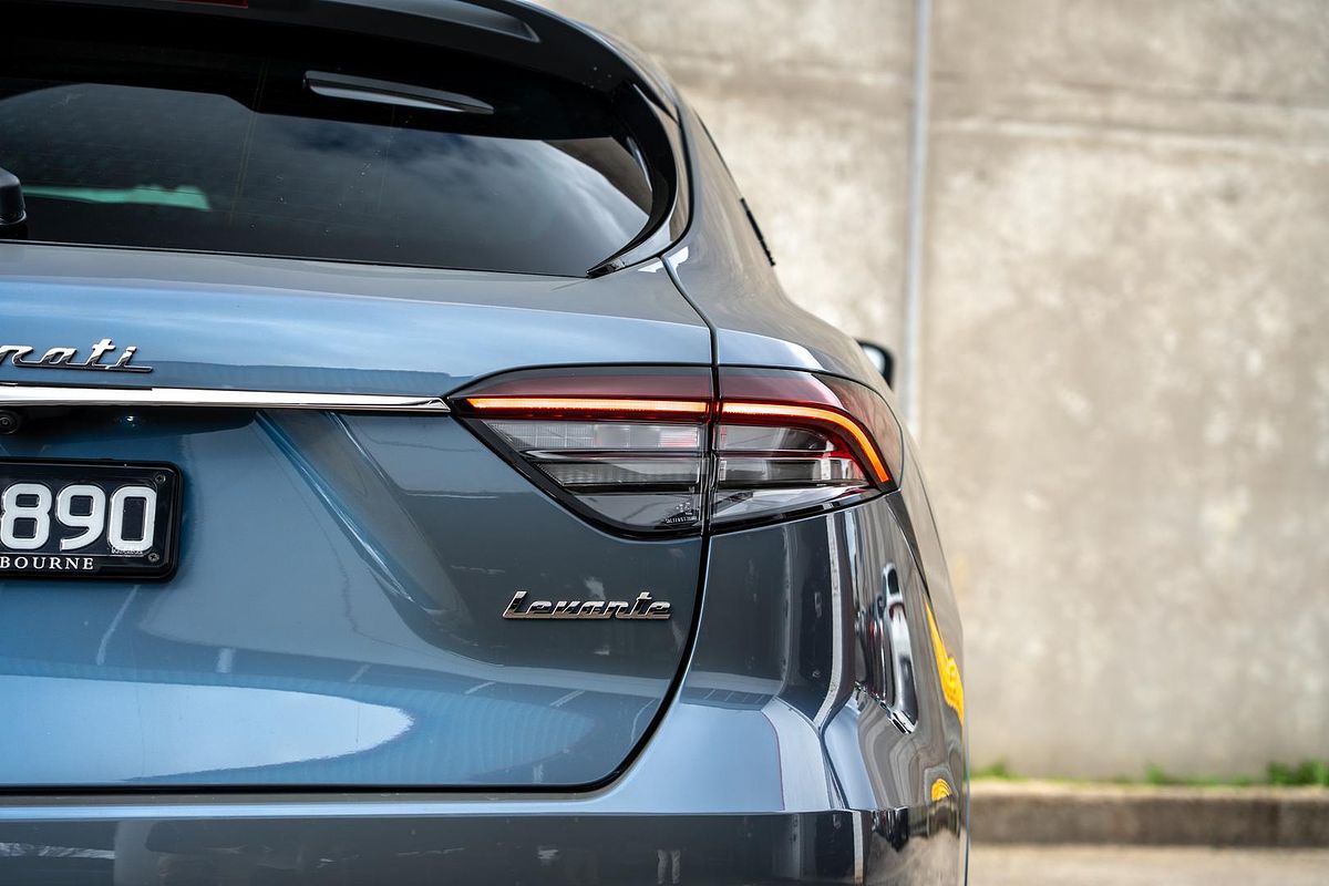 2022 Maserati Levante Modena M161