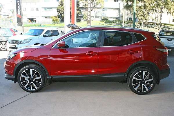 2017 Nissan QASHQAI Ti J11