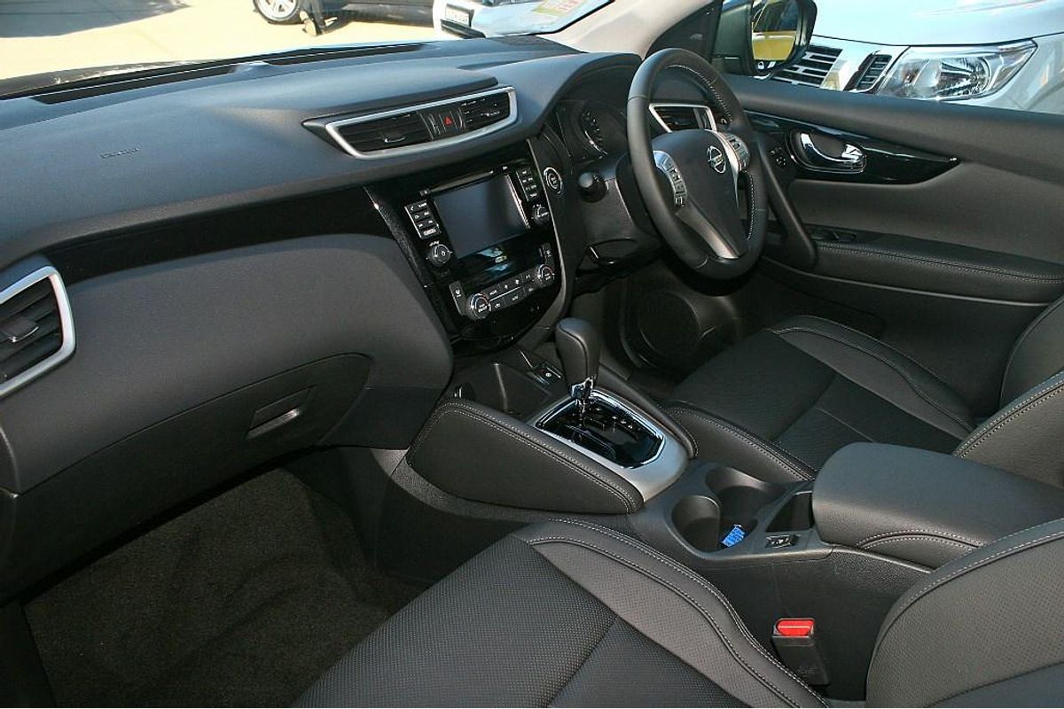 2017 Nissan QASHQAI Ti J11