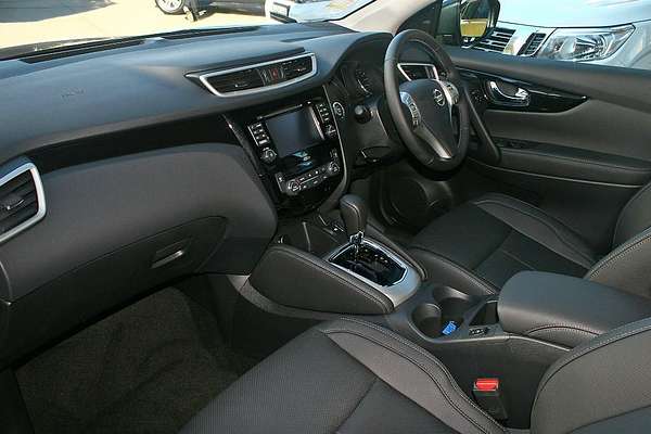 2017 Nissan QASHQAI Ti J11