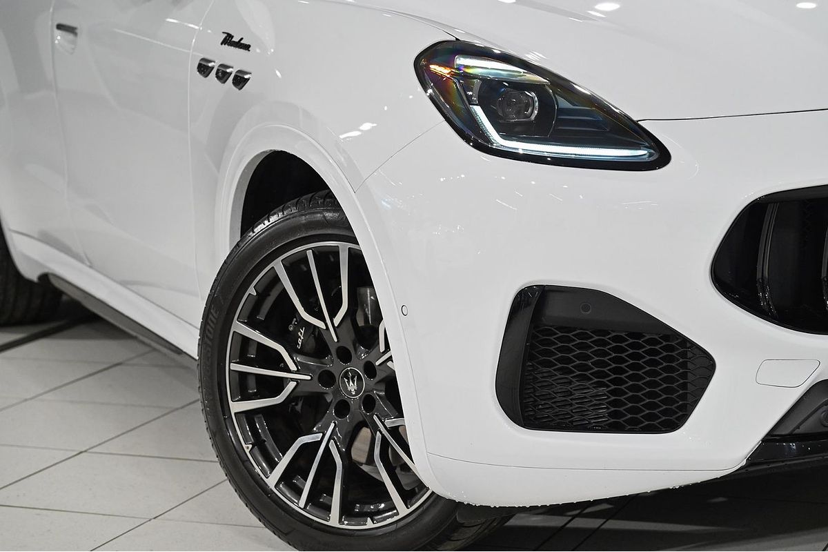 2023 Maserati Grecale Modena M182
