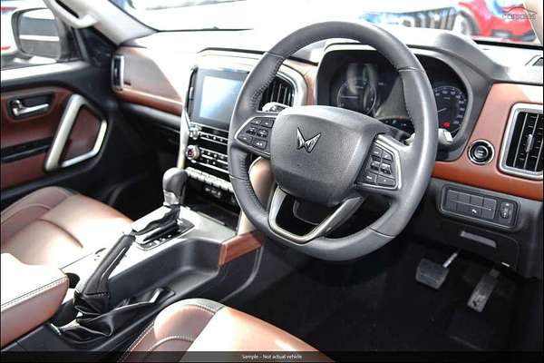 2024 Mahindra Scorpio Z8L