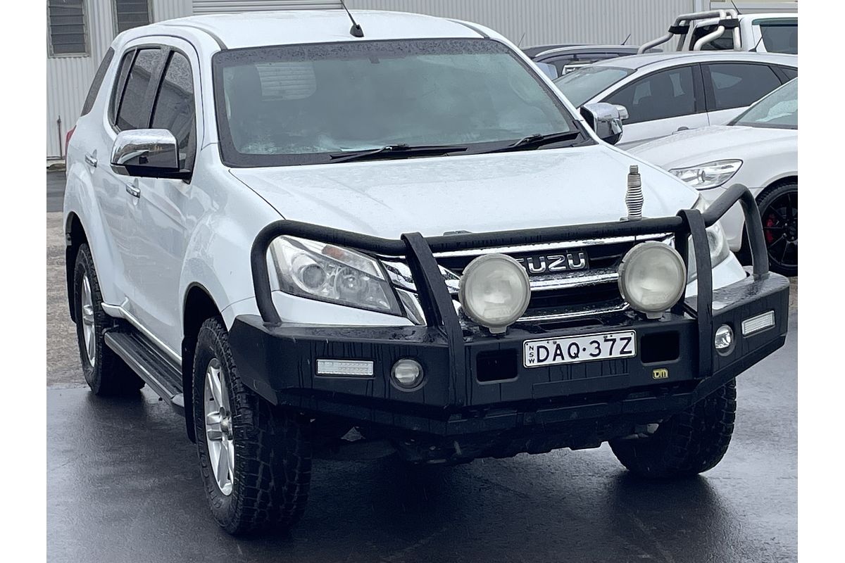 2015 Isuzu MU-X LS-U