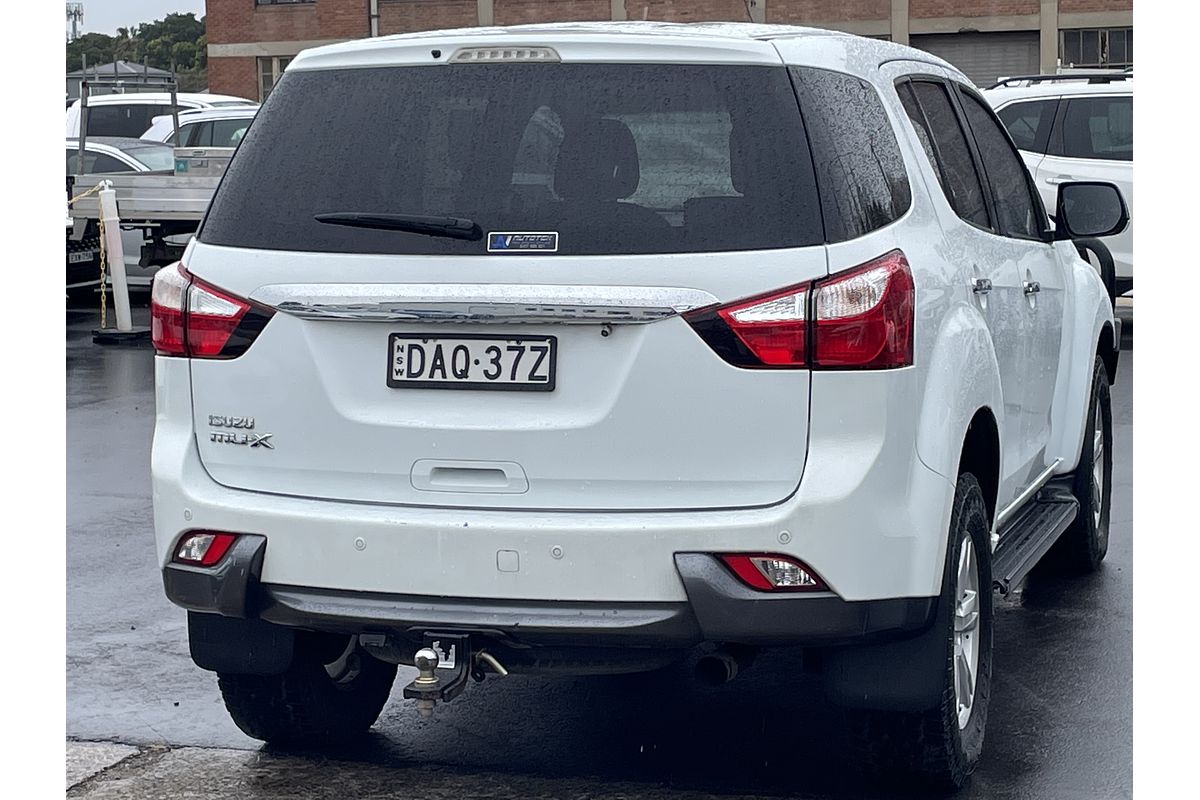 2015 Isuzu MU-X LS-U