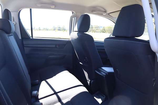 2024 Toyota Hilux SR GUN126R 4X4