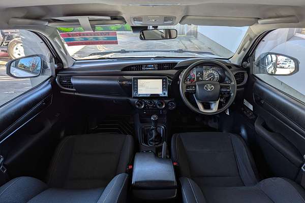 2021 Toyota Hilux SR GUN126R 4X4