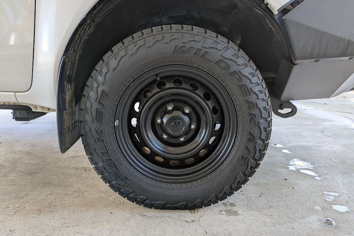 2021 Toyota Hilux SR GUN126R 4X4