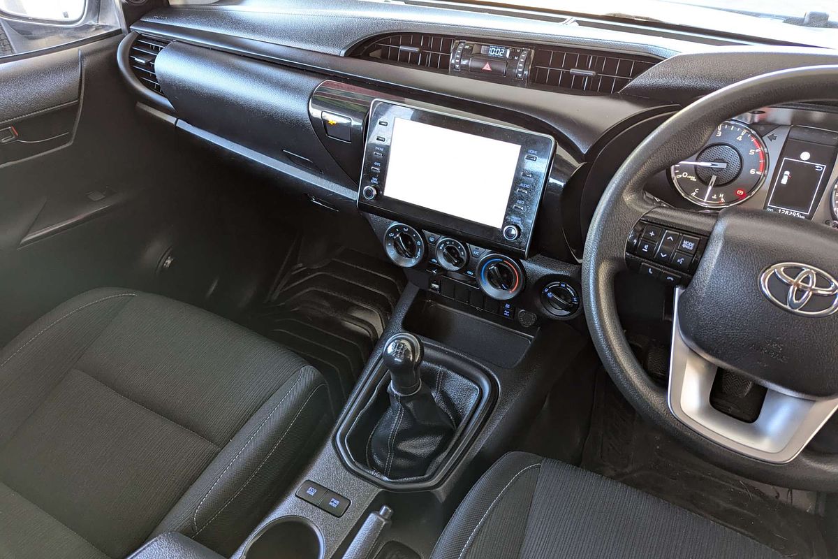 2021 Toyota Hilux SR GUN126R 4X4