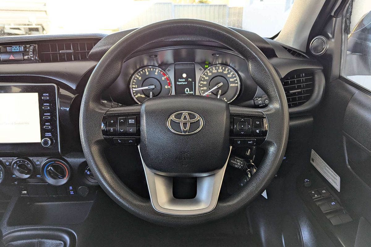 2021 Toyota Hilux SR GUN126R 4X4