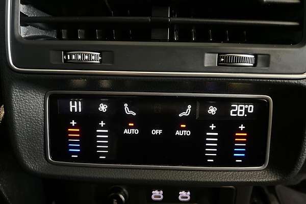 2020 Audi Q7 50 TDI S line 4M