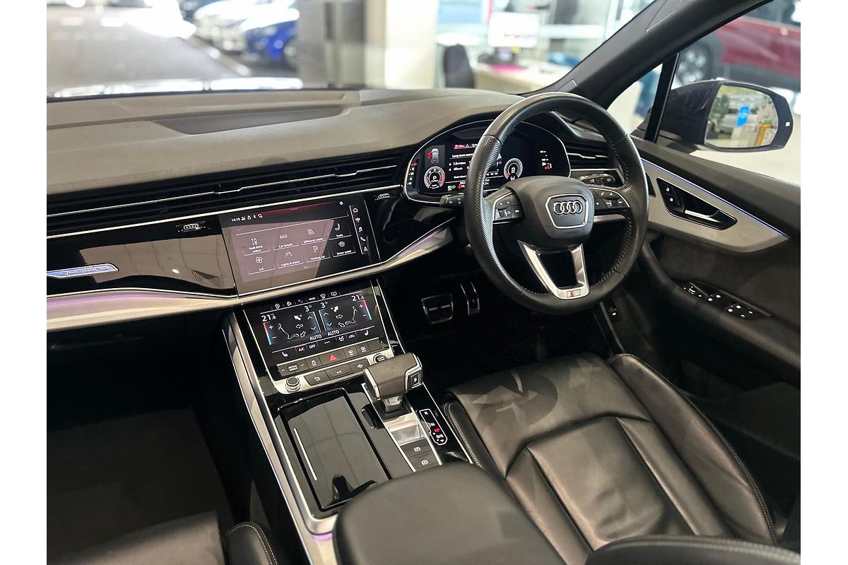 2020 Audi Q7 50 TDI S line 4M