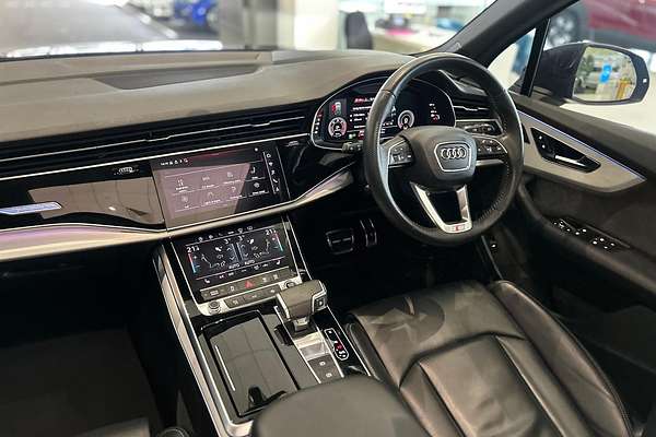 2020 Audi Q7 50 TDI S line 4M