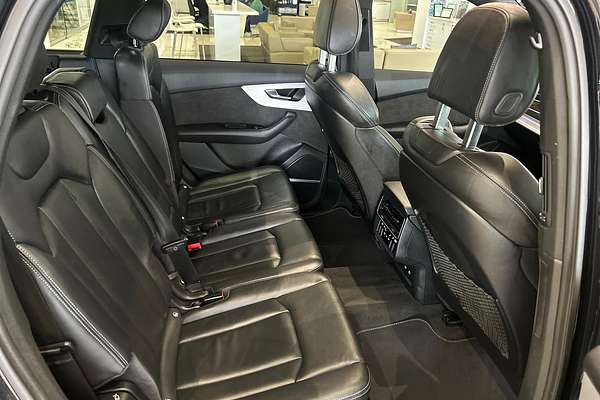 2020 Audi Q7 50 TDI S line 4M