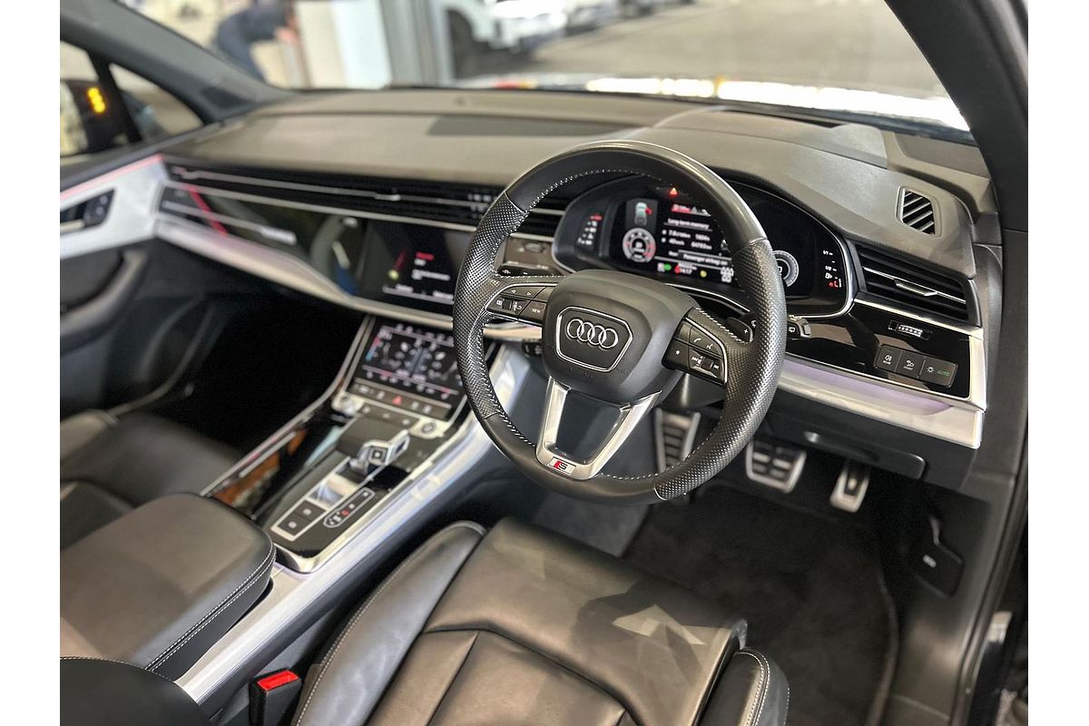 2020 Audi Q7 50 TDI S line 4M