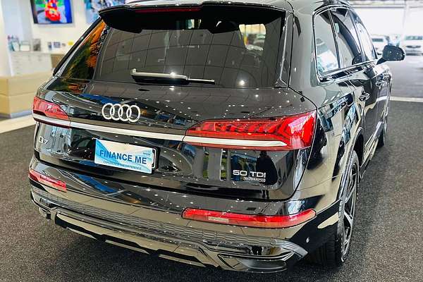 2020 Audi Q7 50 TDI S line 4M