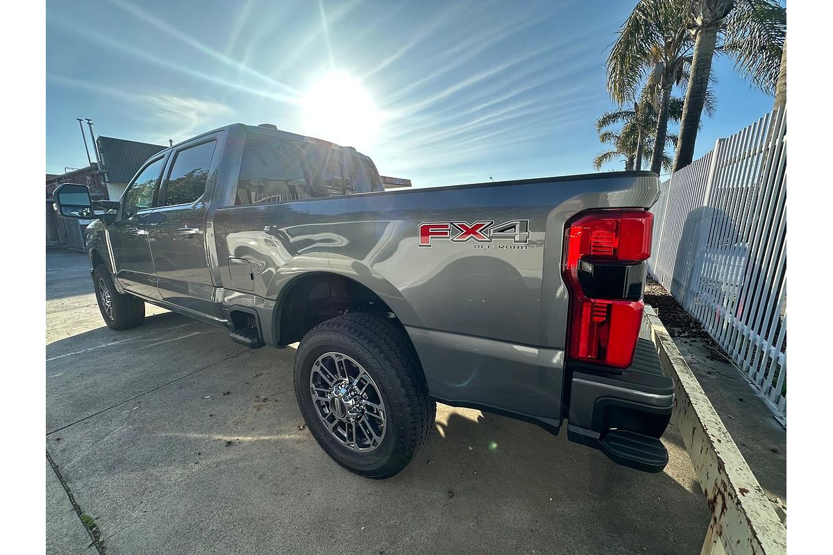 2024 Ford F350 Limited 4X4