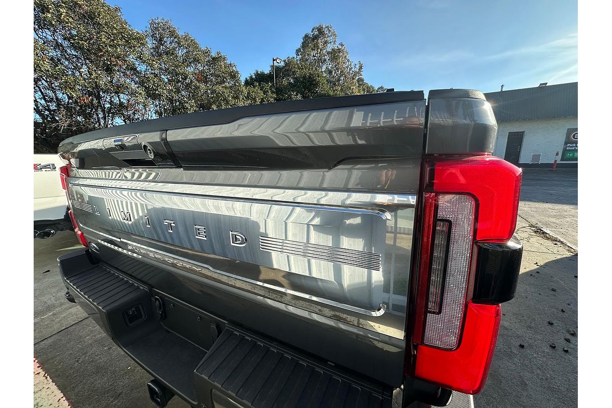 2024 Ford F350 Limited 4X4