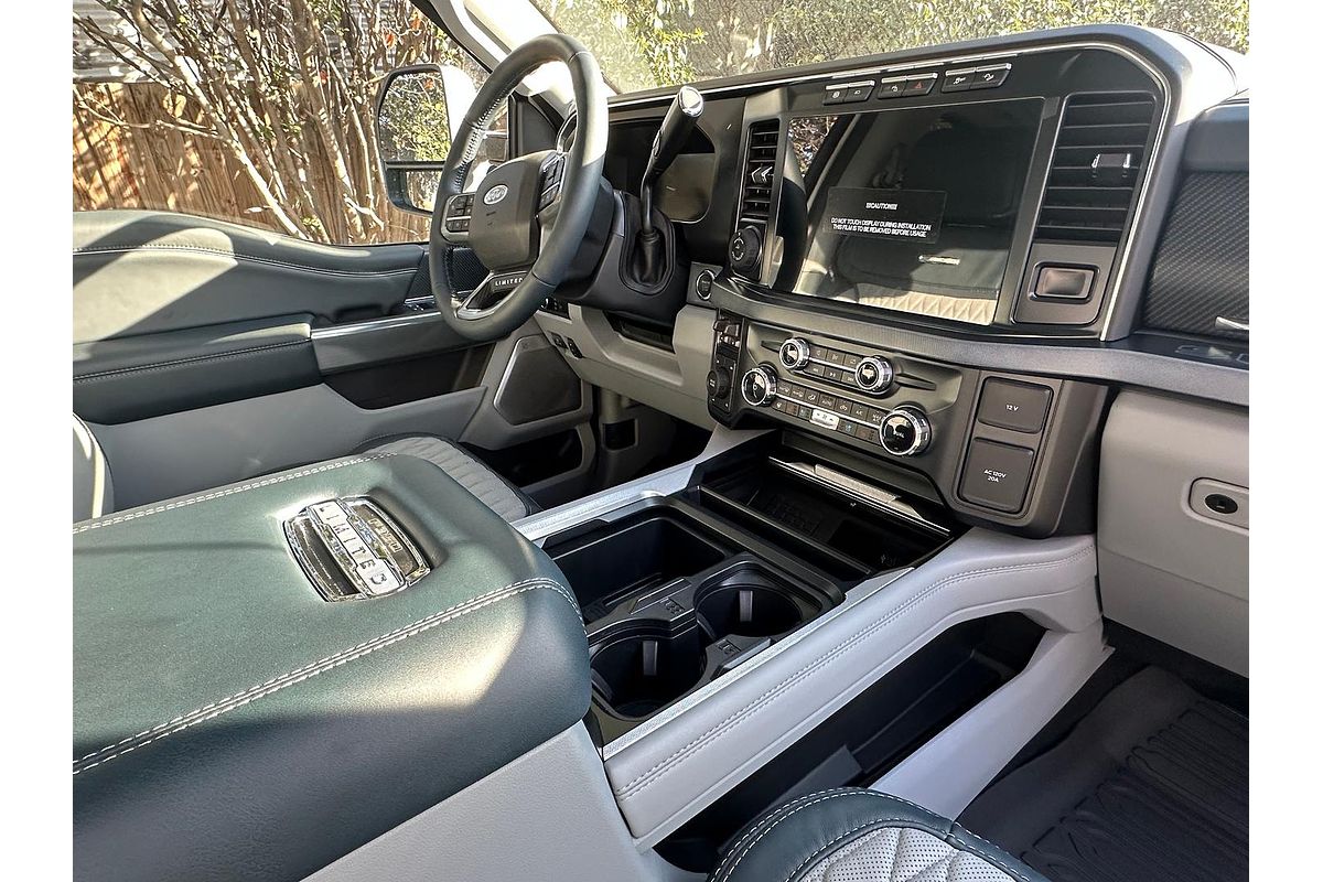 2024 Ford F350 Limited 4X4