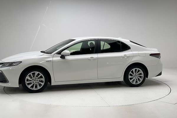 2022 Toyota Camry Ascent AXVH70R