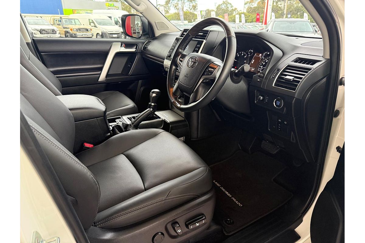 2023 Toyota Landcruiser Prado Kakadu GDJ150R