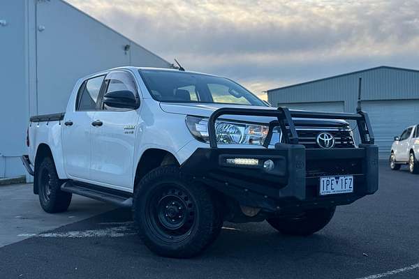 2019 Toyota Hilux SR GUN126R 4X4