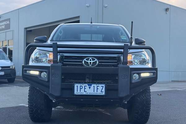 2019 Toyota Hilux SR GUN126R 4X4