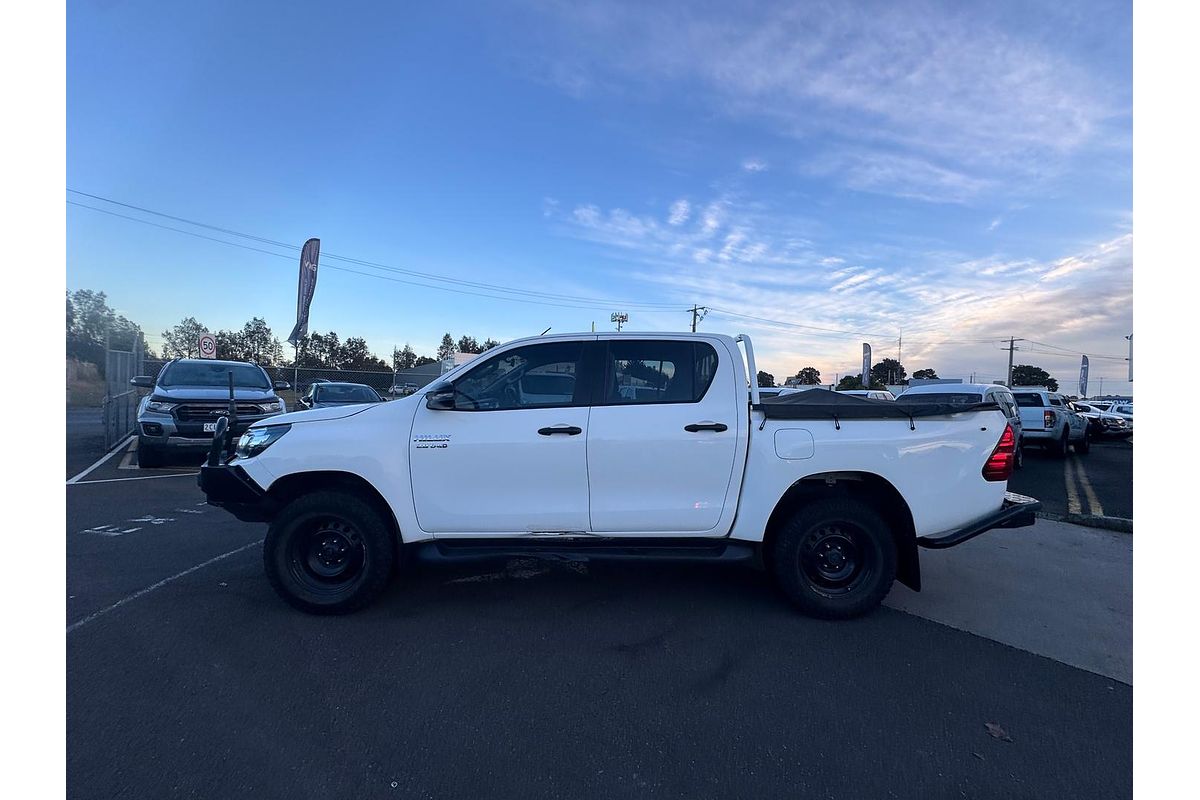 2019 Toyota Hilux SR GUN126R 4X4