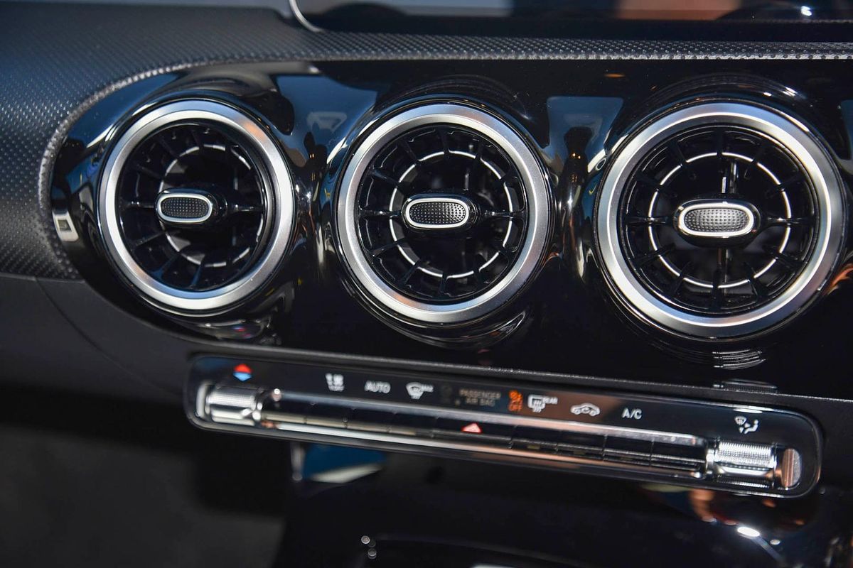 2019 Mercedes-Benz A-Class A250 W177