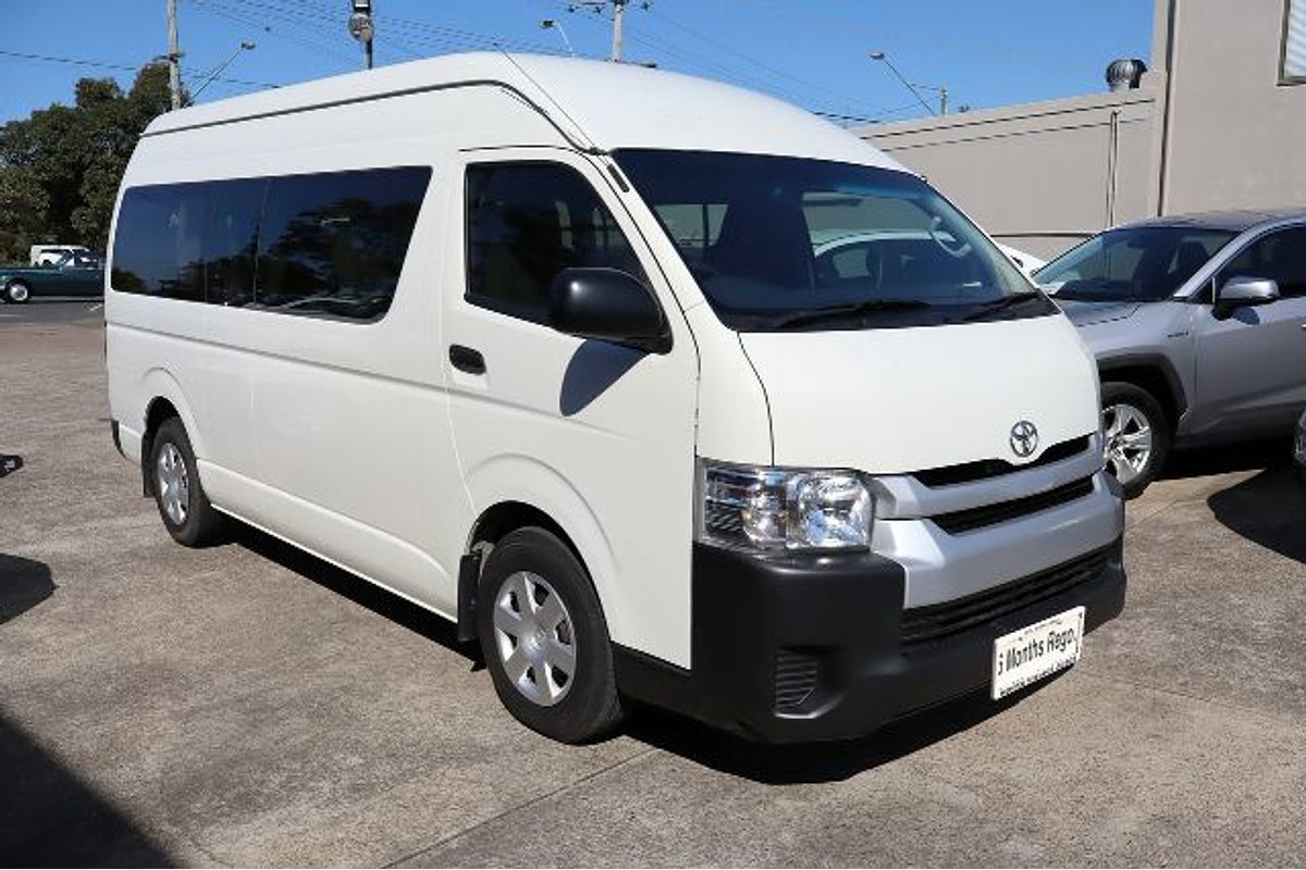 2018 Toyota Hiace Commuter KDH223R