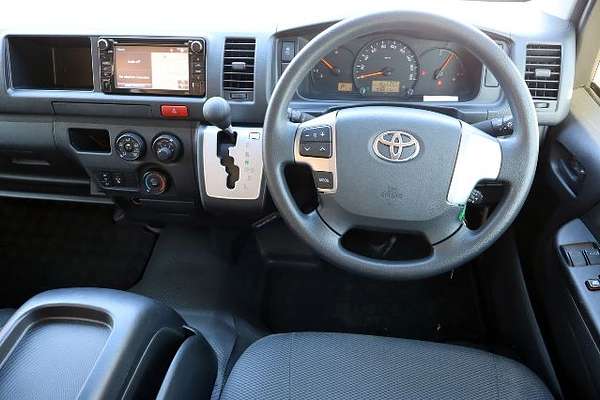 2018 Toyota Hiace Commuter KDH223R