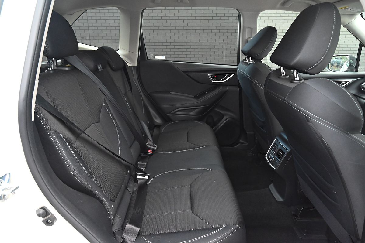 2024 Subaru Forester 2.5i S5