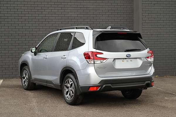 2024 Subaru Forester 2.5i S5