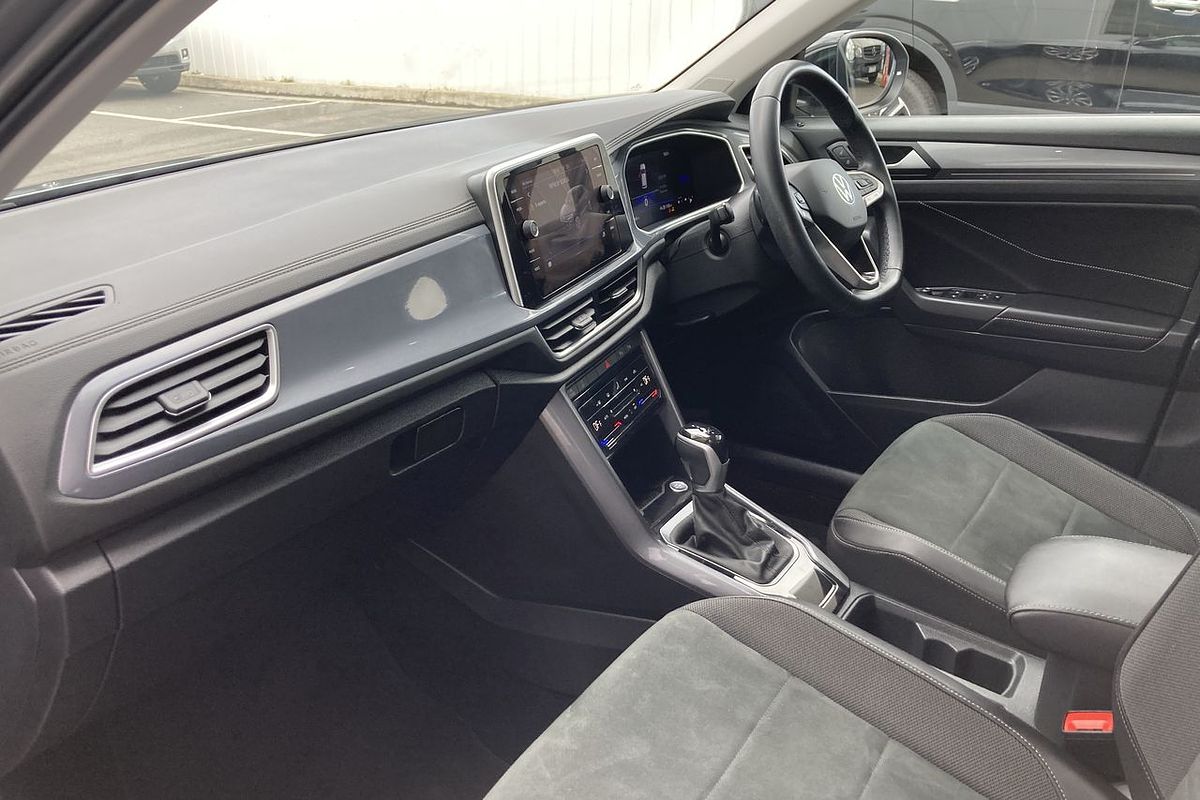 2023 Volkswagen T-Roc 110TSI Style D11