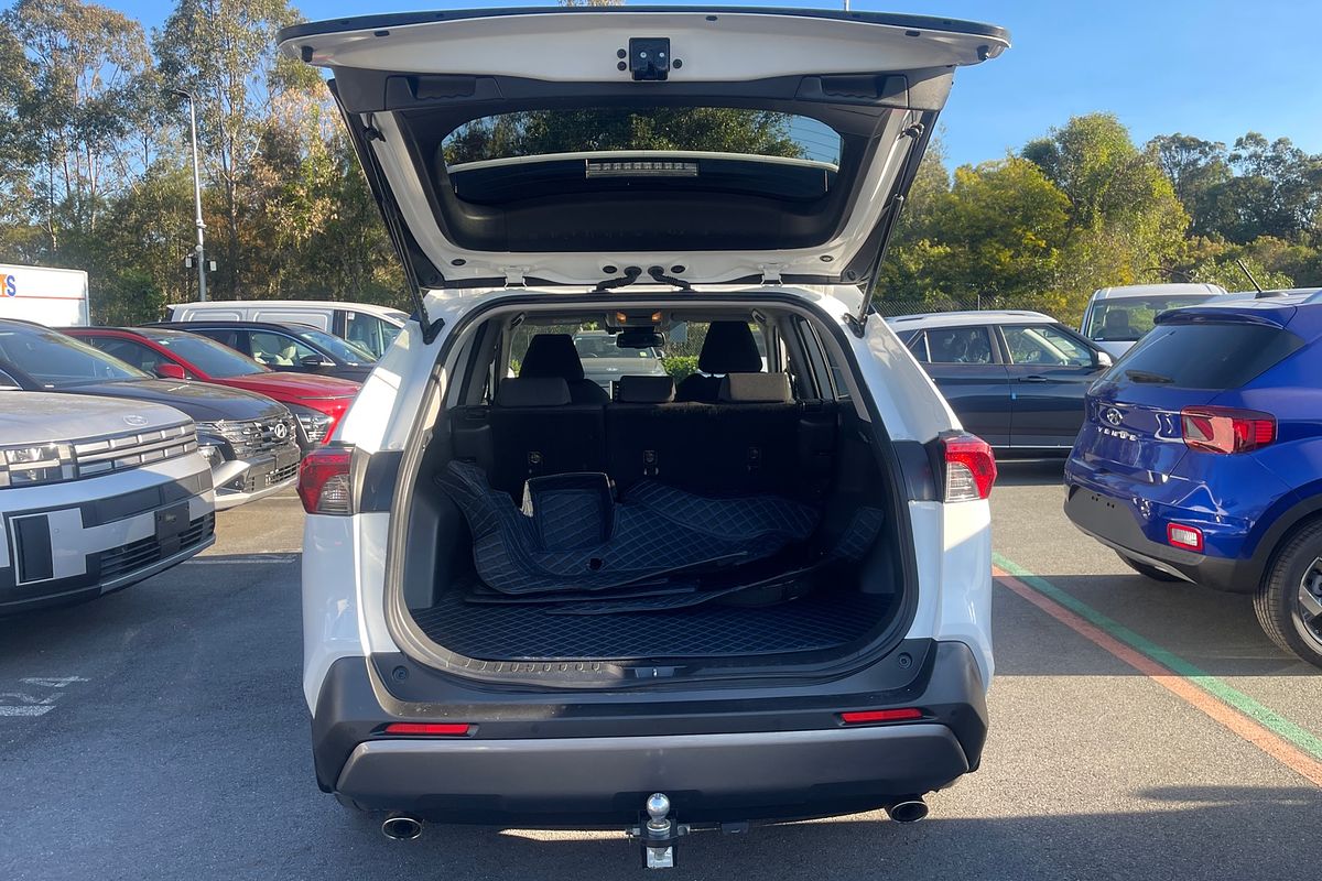 2020 Toyota RAV4 GXL AXAH54R