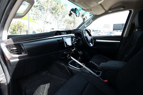 2015 Toyota Hilux SR5 GUN126R 4X4