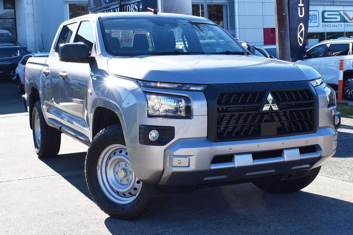2024 Mitsubishi Triton GLX MV 4X4