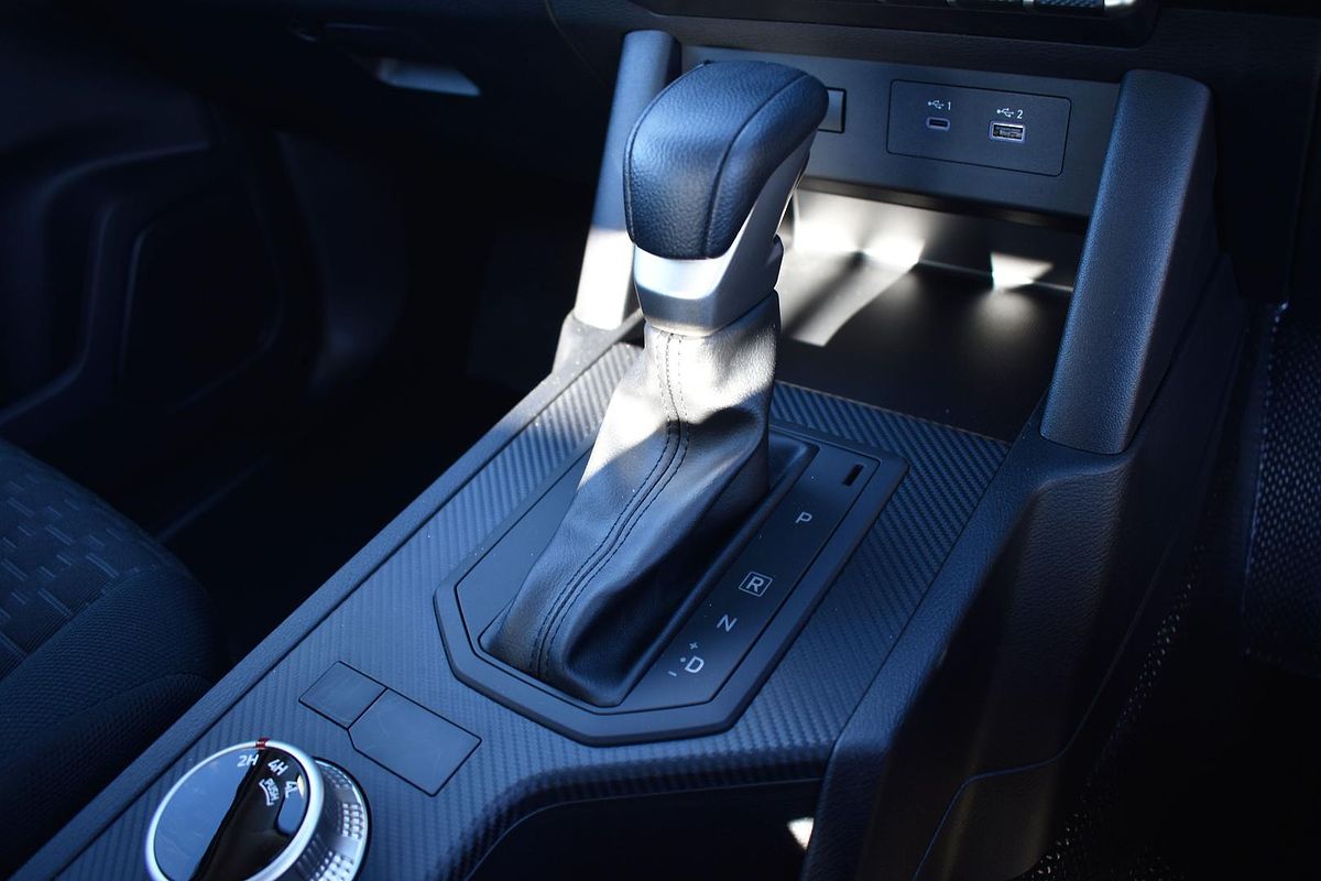 2024 Mitsubishi Triton GLX MV 4X4