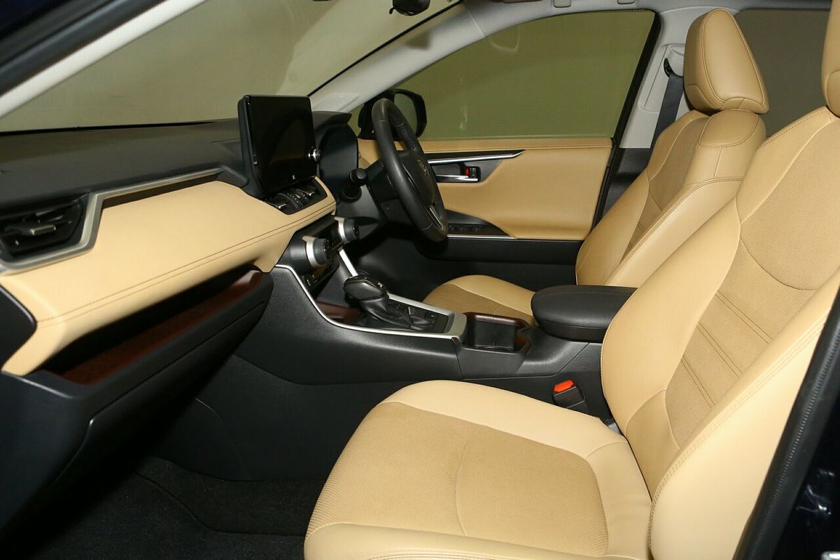 2023 Toyota RAV4 Cruiser AXAH52R