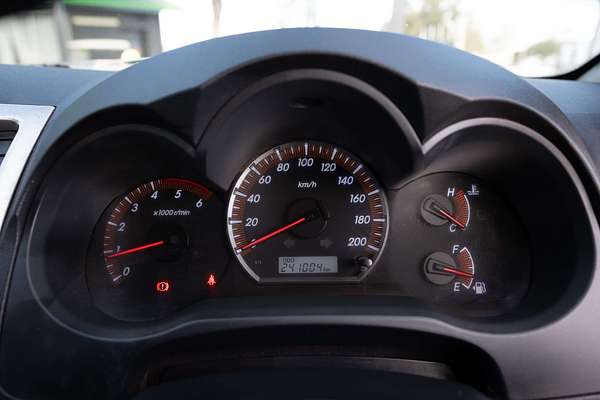 2012 Toyota Hilux SR5 KUN26R 4X4
