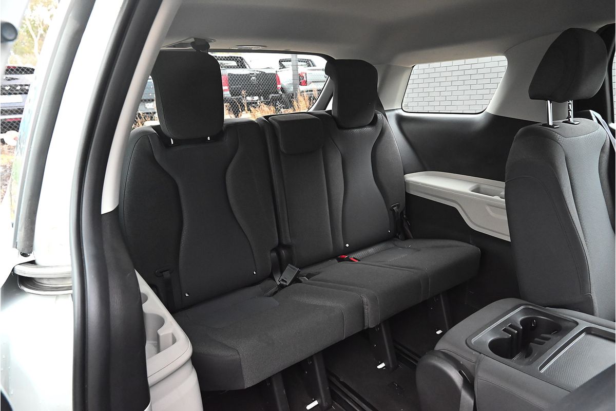 2022 Kia Carnival S KA4