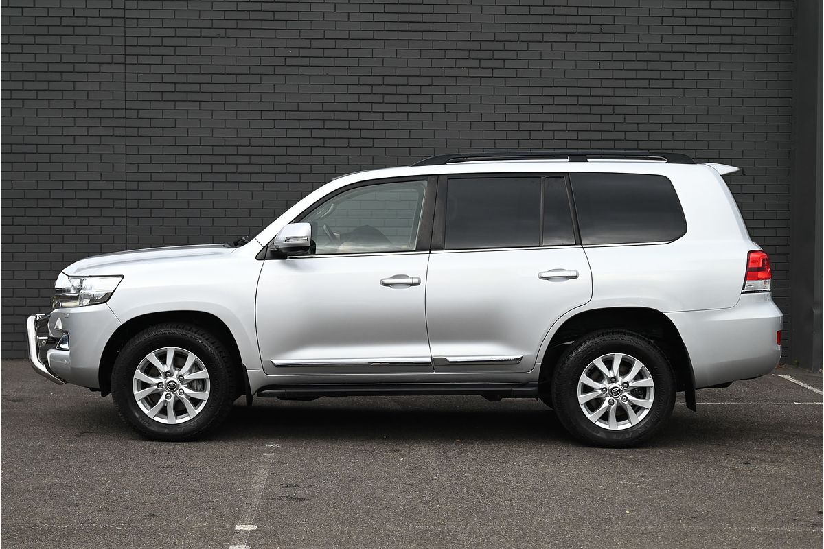 2018 Toyota Landcruiser Sahara VDJ200R
