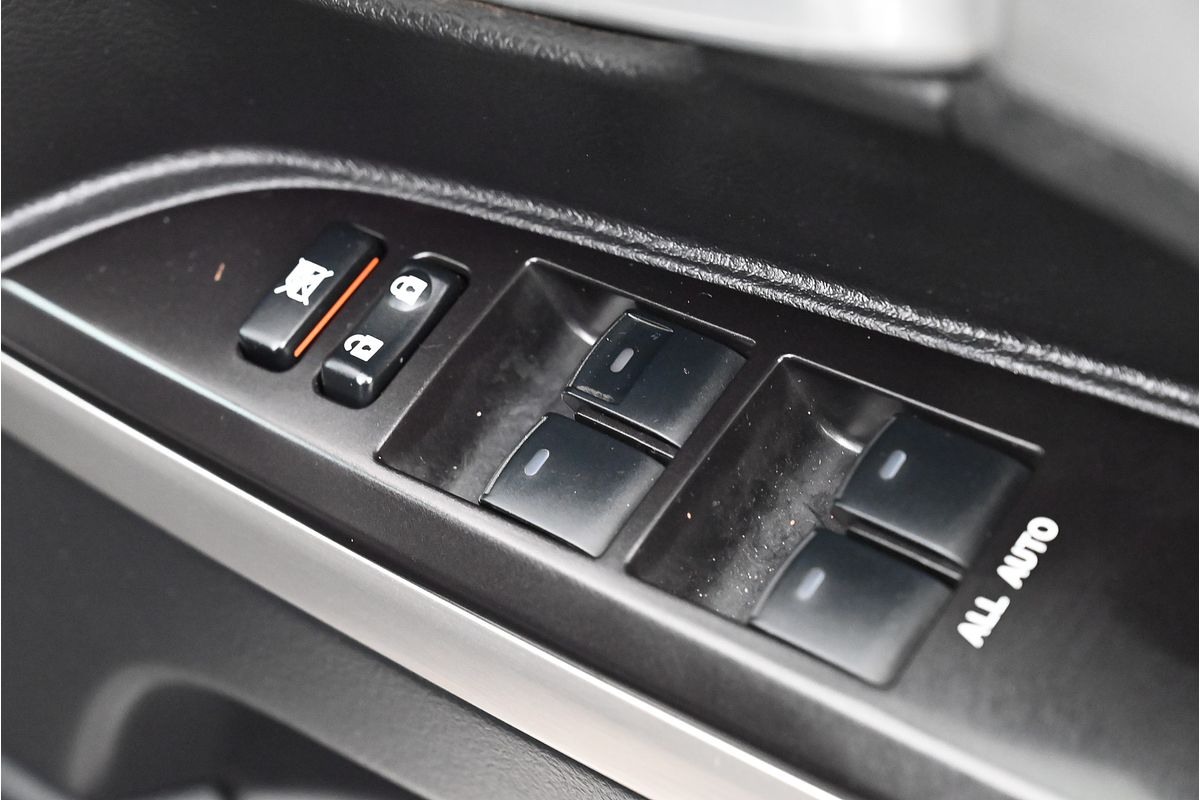 2018 Toyota Landcruiser Sahara VDJ200R