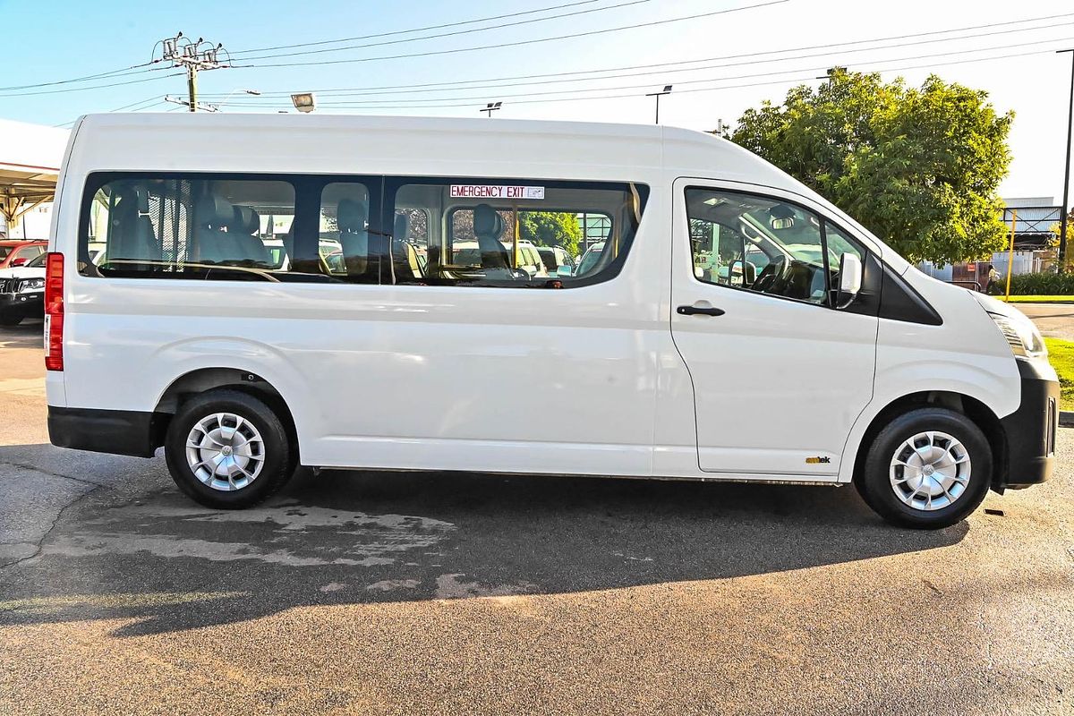 2019 Toyota Hiace Commuter GDH322R