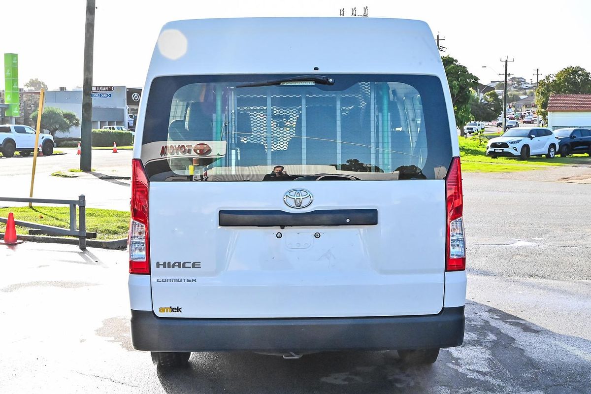 2019 Toyota Hiace Commuter GDH322R