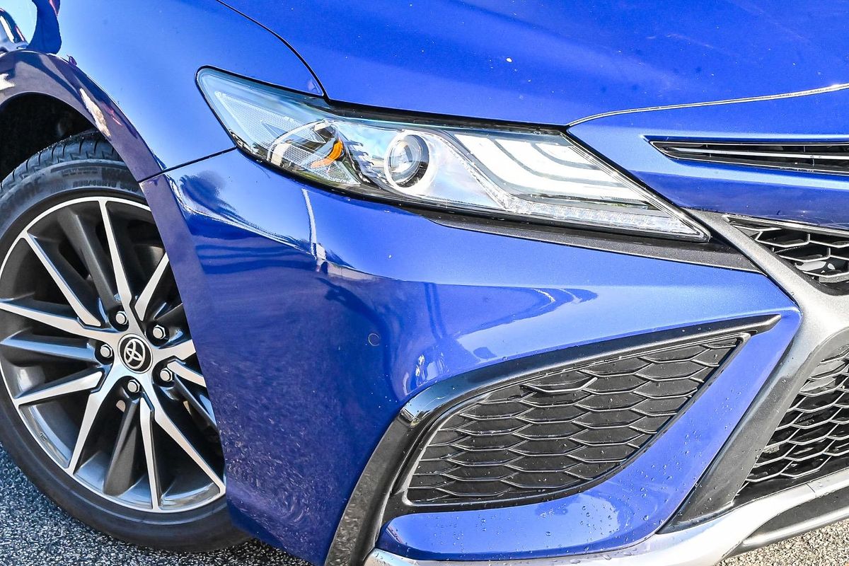 2024 Toyota Camry SL AXVH70R