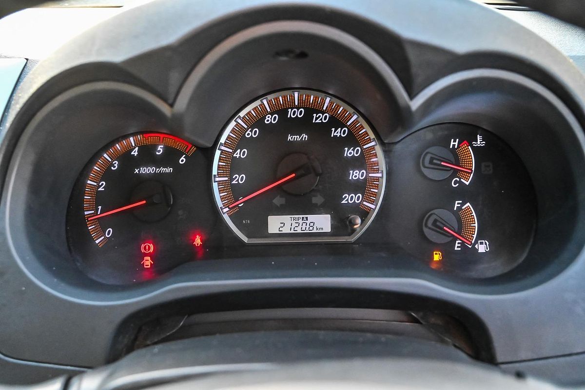 2011 Toyota Hilux SR5 KUN26R 4X4