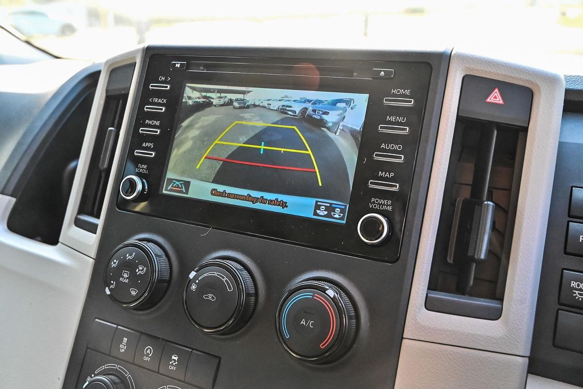 2019 Toyota Hiace Commuter GDH322R