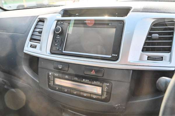2011 Toyota Hilux SR5 KUN26R 4X4