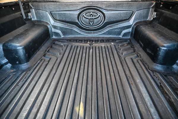 2011 Toyota Hilux SR5 KUN26R 4X4