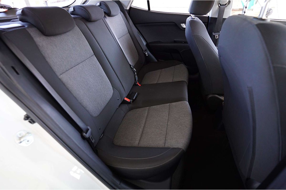 2023 Kia STONIC STONIC S H8W5K461
